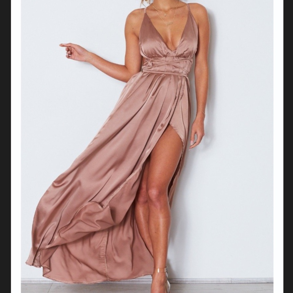 FORMAL DRESS!! - Picture 4 of 4